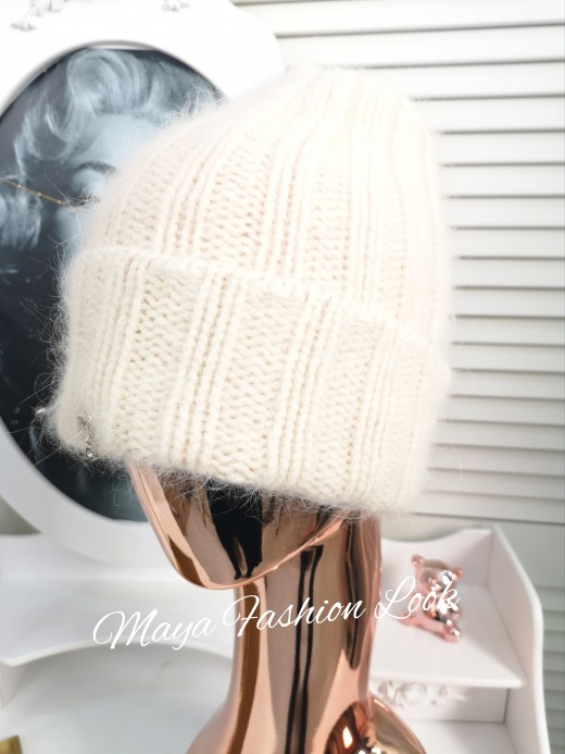 C007 CZAPKA MOHER ŚMIETANA